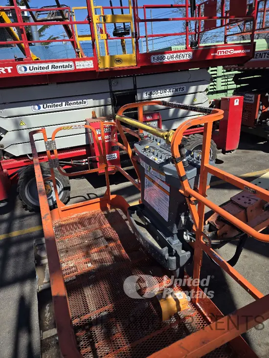 2017 JLG 600S Boom Lift