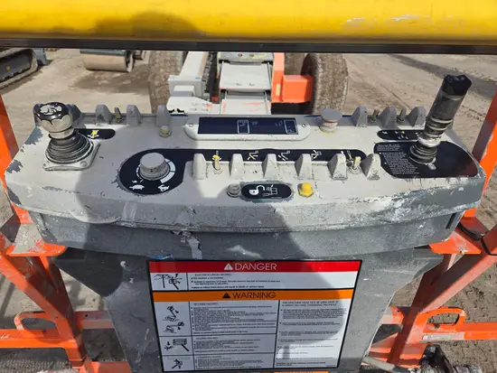 2017 JLG 600S Boom Lift