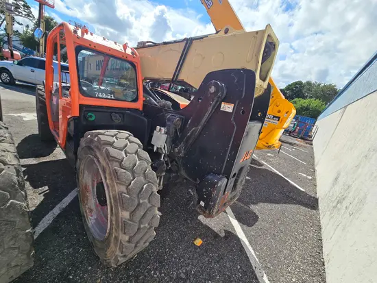 2018 JLG 742 Forklift