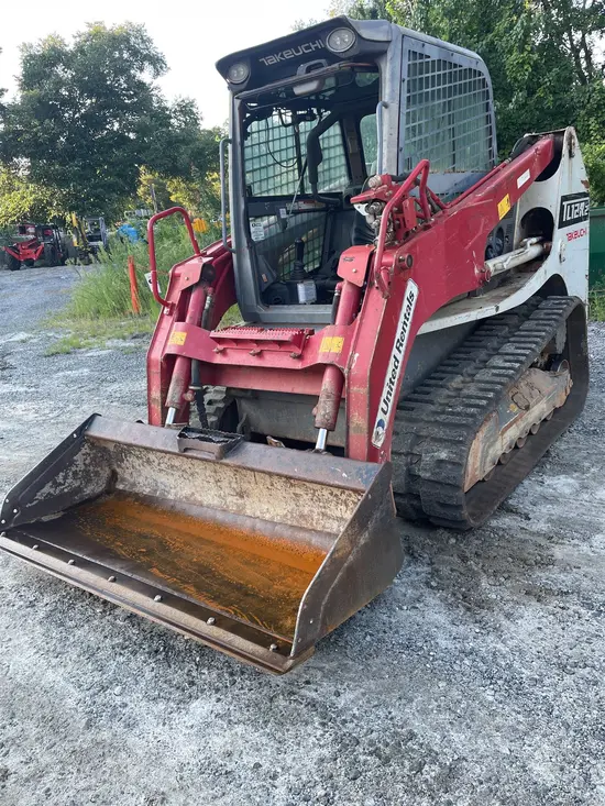 2020 Takeuchi TL12R2-CR Track Loader