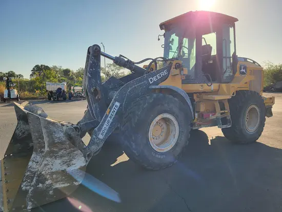 2021 John Deere 544P Wheel Loader