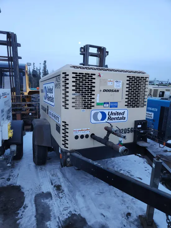 2021 Doosan P425/HP375WCUT4 Air Compressor