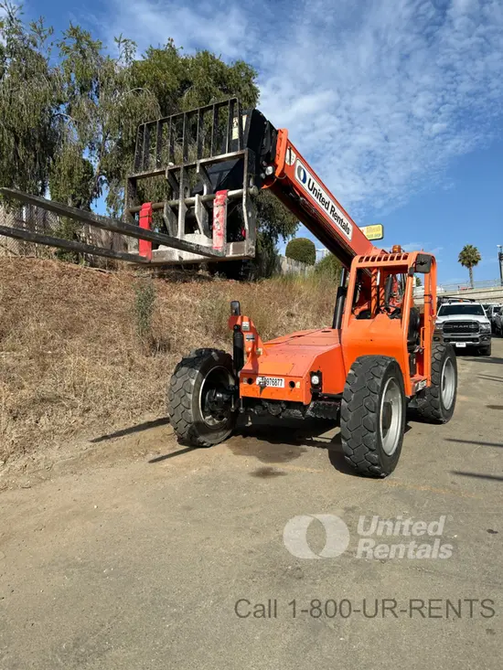 2019 SKYTRAK 6036 Forklift