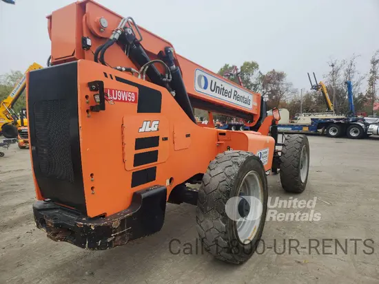 2018 SKYTRAK 8042 Forklift
