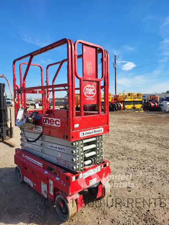 2020 MEC MICRO 26 Scissor Lift