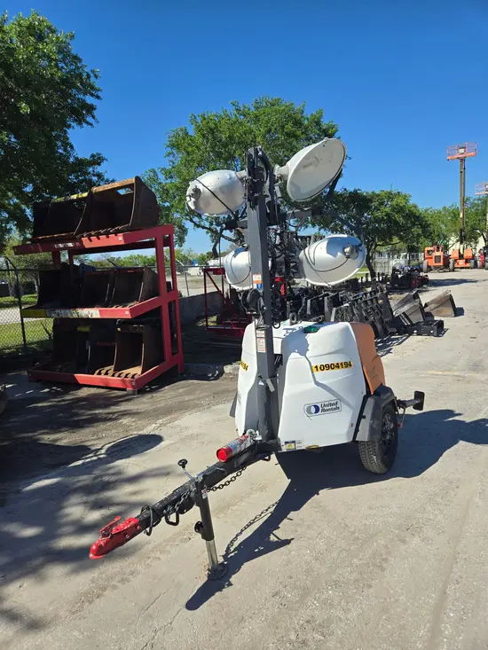2019 Magnum Pro MLT6SM Portable Light Tower