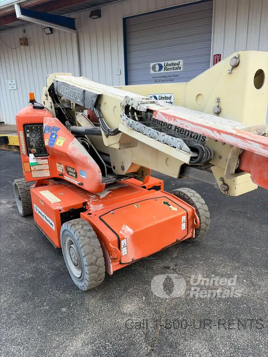 2018 JLG E400AJPN Articulating Boom Lift
