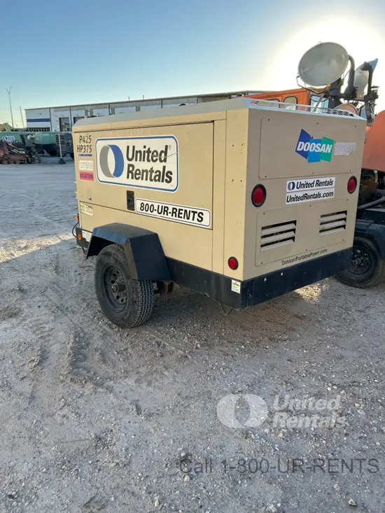 2018 Doosan P425/HP375WCUT4 Air Compressor