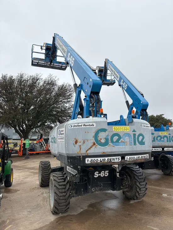 2017 Genie S-65 Boom Lift