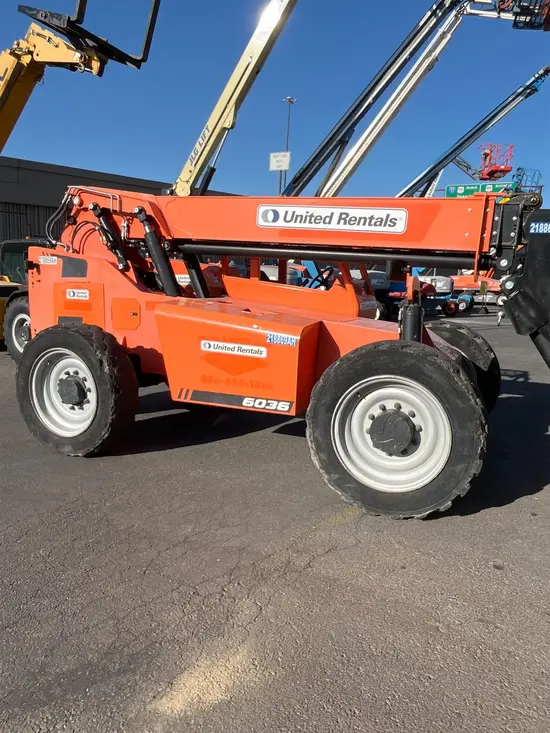 2019 SKYTRAK 6036 Forklift