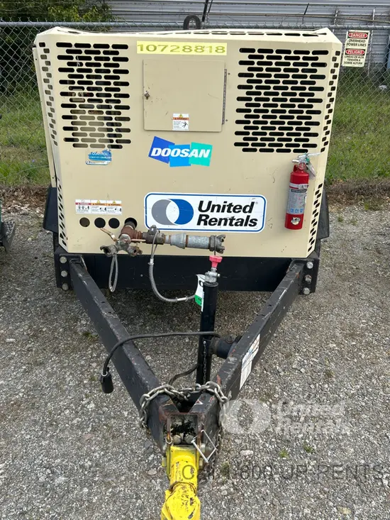 2018 Doosan P425/HP375WCUT4 Air Compressor