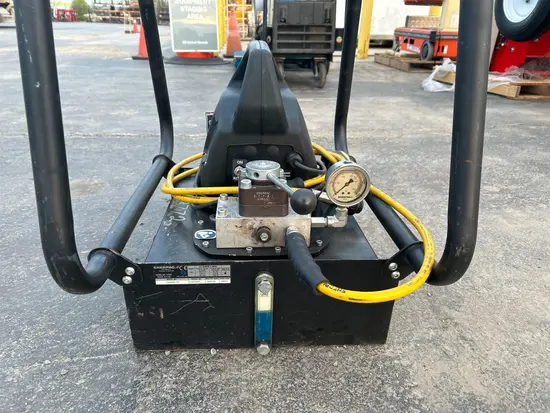 2022 ENERPAC ZU4320PB-GR Pump