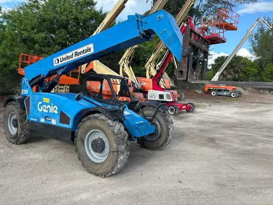 2016 Genie GTH-844 Forklift