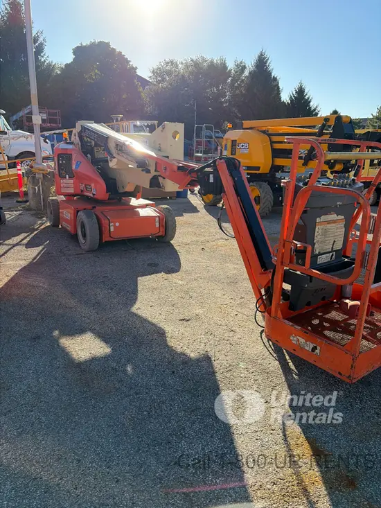 2018 JLG E400AJPN Articulating Boom Lift