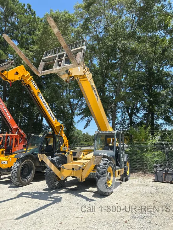 2017 Gehl DL12-55 Forklift