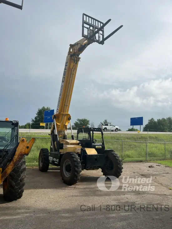 2019 Gehl RS8-42 Forklift