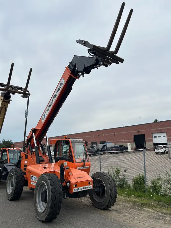2016 SKYTRAK 6042 Forklift