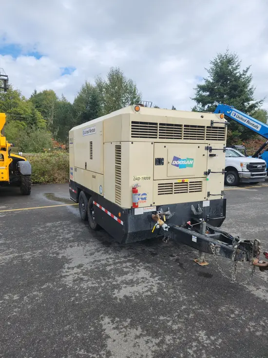 2019 Doosan HP915WCU-T4F Air Compressor