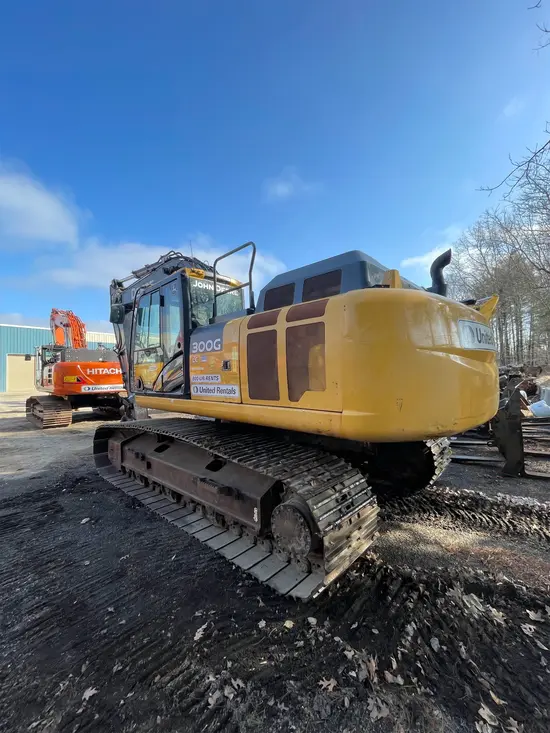 2018 John Deere 300G LC Excavator