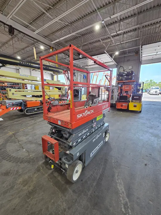2018 Skyjack SJIII3219 Scissor Lift