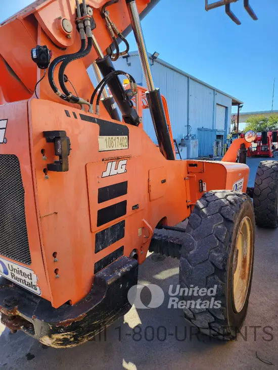2018 SKYTRAK 6042 Forklift