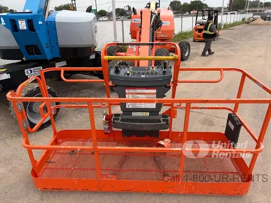 2018 JLG 460SJ Boom Lift