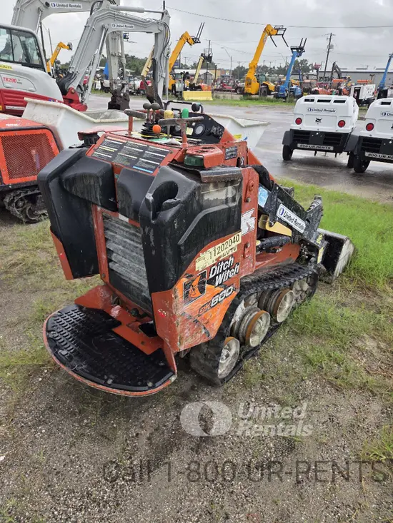 2021 Ditch Witch SK600 Track Loader