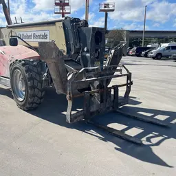 2018 JLG 1055 Forklift