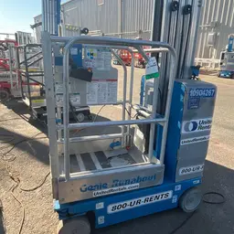 2019 Genie GR-20 Self-Propelled One-Person Lift