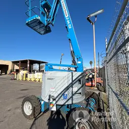 2018 Genie Z-34/22 IC Articulating Boom Lift