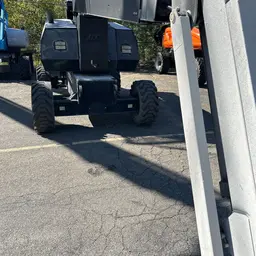 2017 JLG 800AJ Articulating Boom Lift