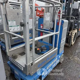 2016 Genie GR-20 Self-Propelled One-Person Lift