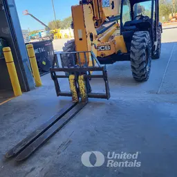 2018 JCB 507-42 Forklift