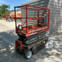 2017 Skyjack SJIII3219 Scissor Lift