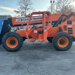 2017 SKYTRAK 8042 Forklift