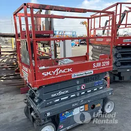 2018 Skyjack SJIII3219 Scissor Lift