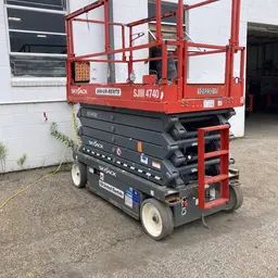 2018 Skyjack SJIII4740 Scissor Lift