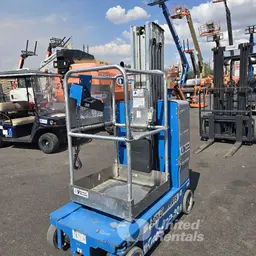 2019 Genie GR-20 Self-Propelled One-Person Lift