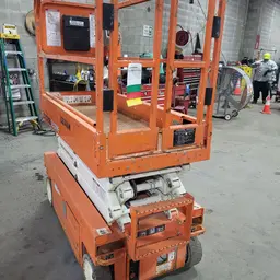 2019 Snorkel S3219E Scissor Lift