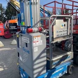 2018 Genie GR-20 Self-Propelled One-Person Lift