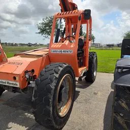 2017 SKYTRAK 6042 Forklift