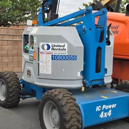 2018 Genie Z-34/22 IC Articulating Boom Lift