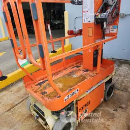 2019 JLG 1230ES Self-Propelled One-Person Lift