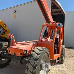 2016 SKYTRAK 8042 Forklift