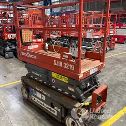 2018 Skyjack SJIII3219 Scissor Lift