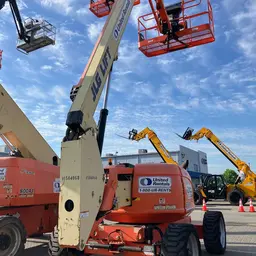 2017 JLG 600AJ Articulating Boom Lift