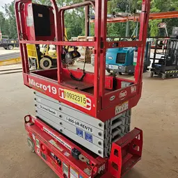 2019 MEC MICRO 19 Scissor Lift