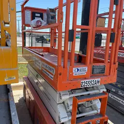 2018 Snorkel S3226E Scissor Lift