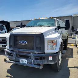 2019 Ford F-750 GAS Water Truck
