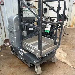 2019 JLG 20MVL Self-Propelled One-Person Lift